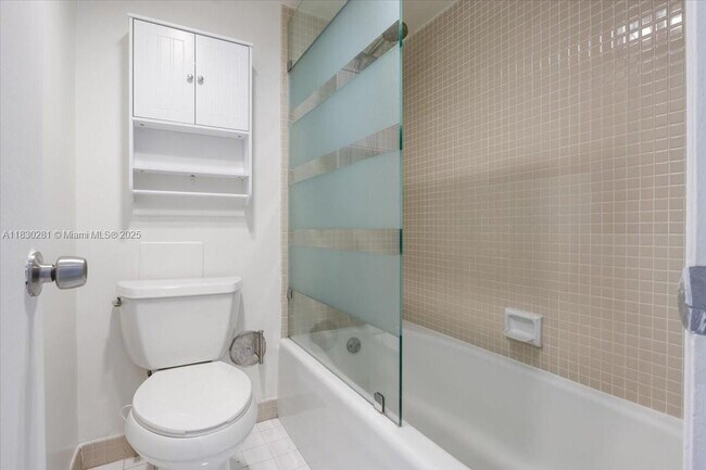 Building Photo - 20505 E Country Club Dr