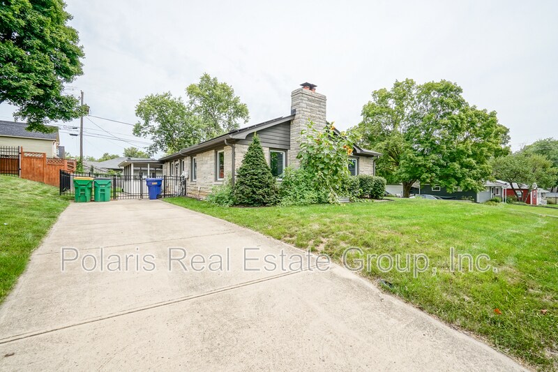 Building Photo - 40 Bailey Ct