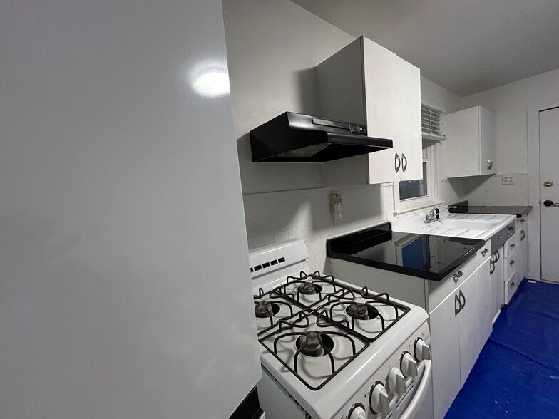 Kitchen - 14 N Main St