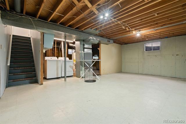 Building Photo - 5099 S Linden Dr