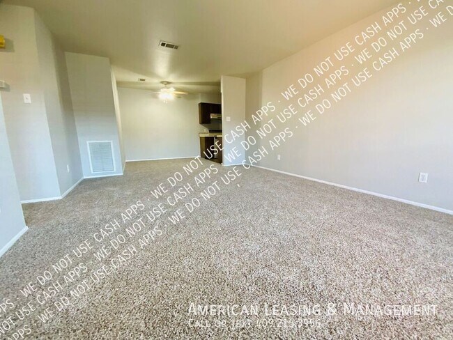 Building Photo - 971 Park Meadow Dr