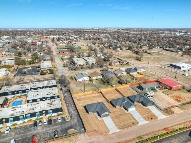 Building Photo - Turnkey 3-Bedroom Home in NW OKC – Perfect for Pets!