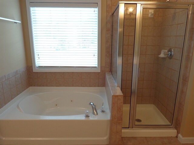 Building Photo - 812 Buffington Way
