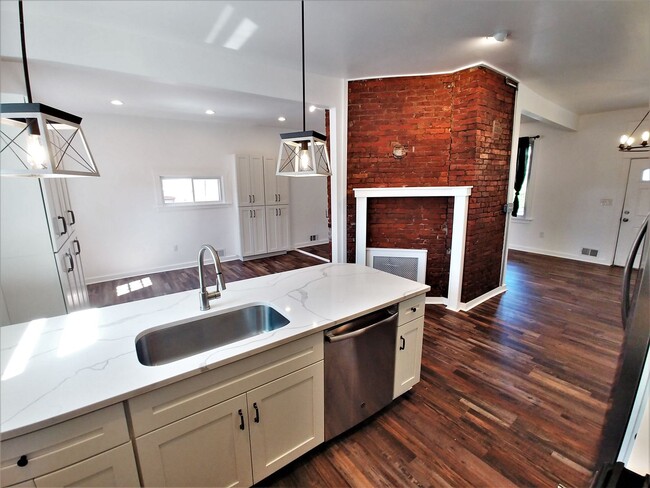 Primary Photo - GORGEOUS, large 3 bedroom stand alone hous...