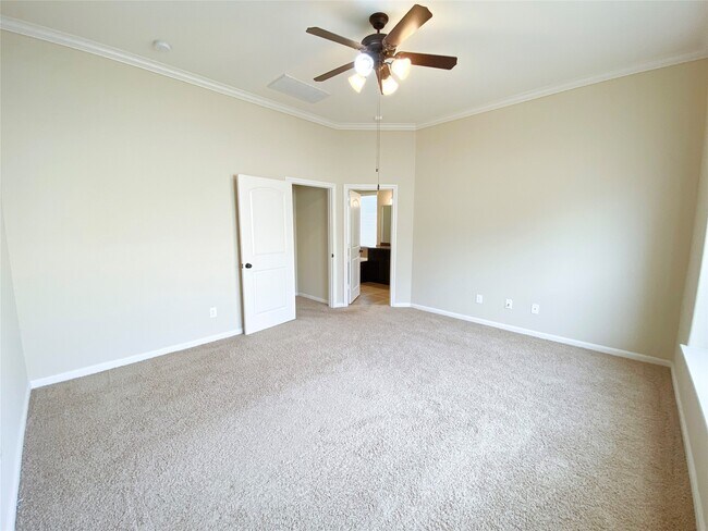 Building Photo - 1527 Kent Valley Ln