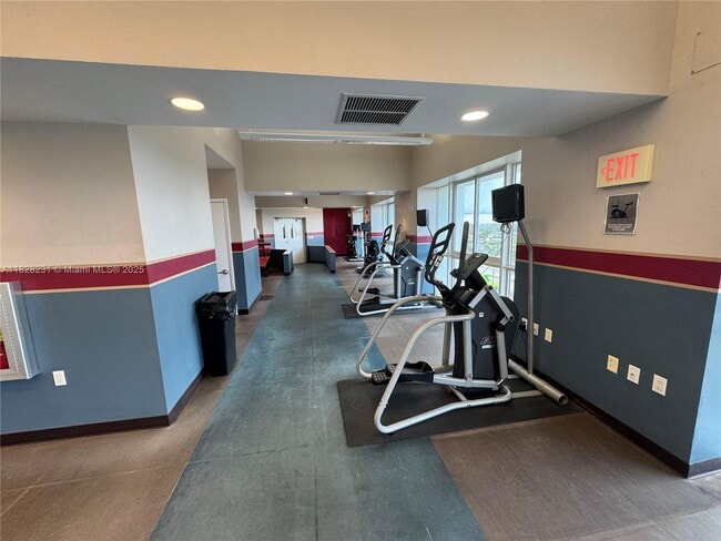 Building Photo - 7280 SW 89th St