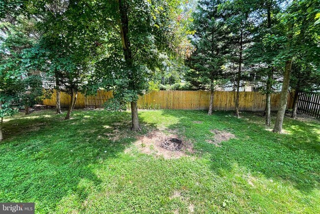 Building Photo - 7107 Dudrow Ct