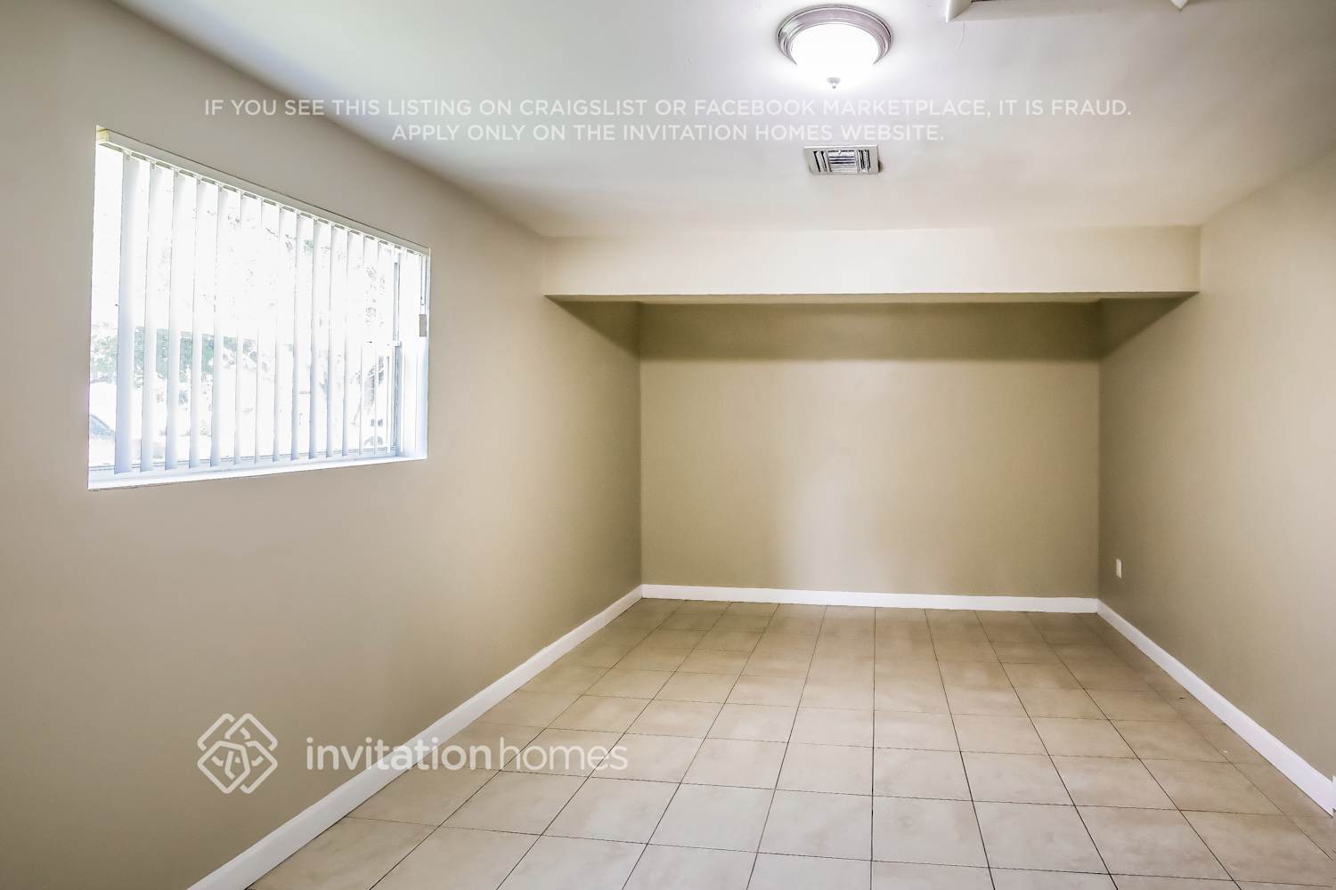 Building Photo - 1810 N 47th Ave