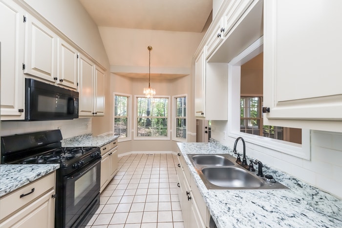 Building Photo - 122 Hunter's Pointe Ct