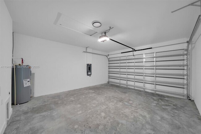 Building Photo - 328 Gordon Ave S