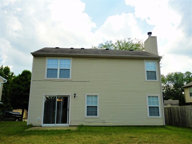 Building Photo - 6055 Polonius Ct