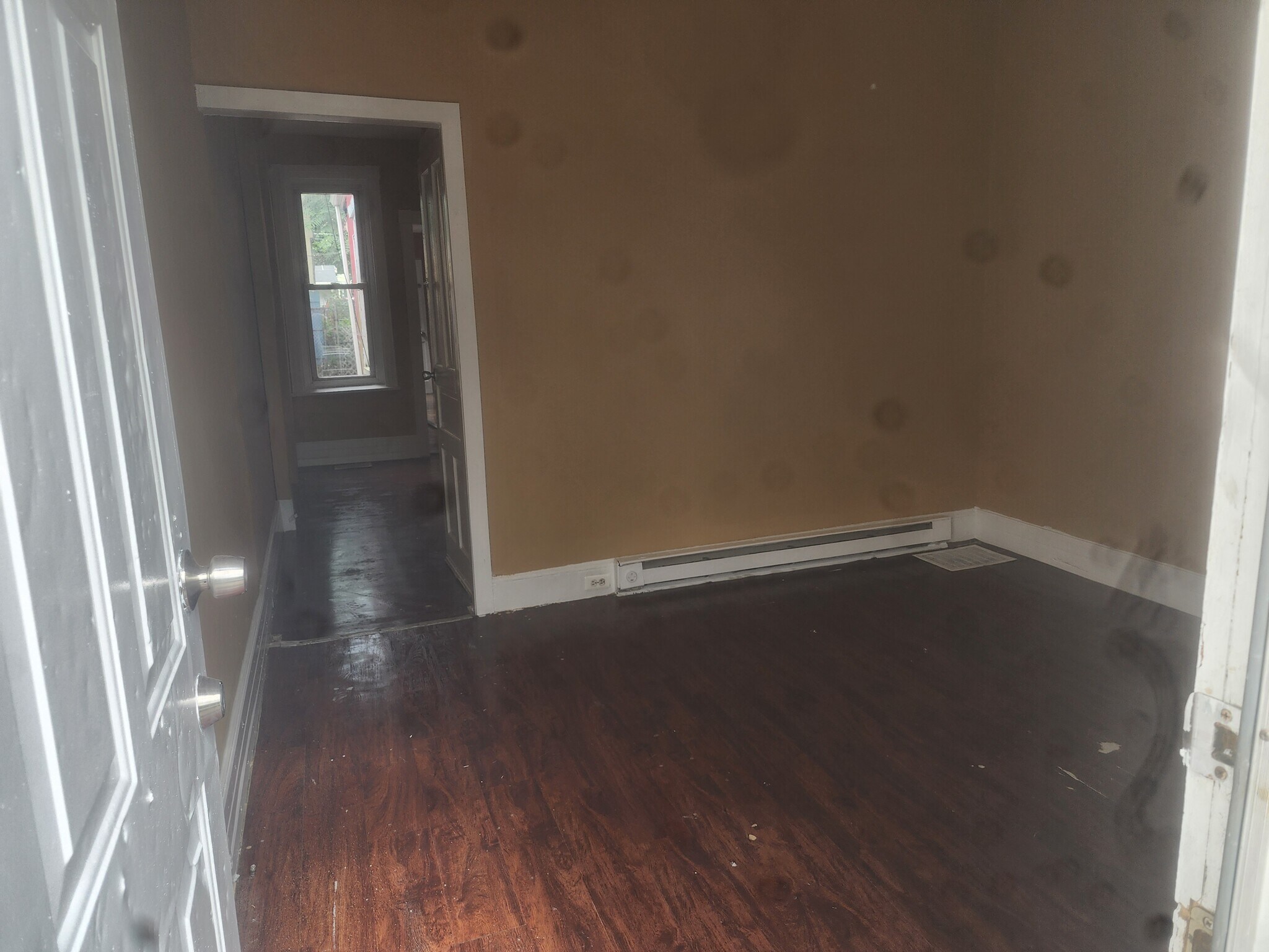Building Photo - 519 tulpehocken street
