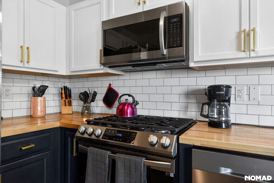 Building Photo - 6257 Azaleas Rd NW