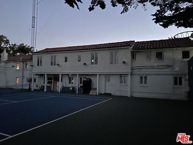 Building Photo - 311 Amalfi Dr