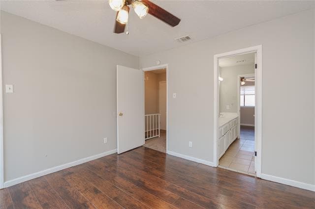 Building Photo - 2813 Wimbledon Ct