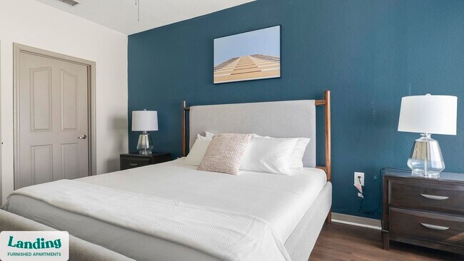 Building Photo - 1505 Fort Clarke Blvd