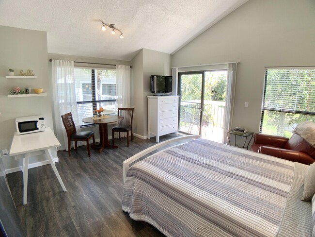 Building Photo - 11863 Wimbledon Cir
