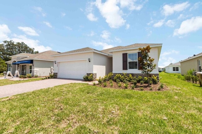 Building Photo - Beautiful Newer Energy Efficient 4/2 Close to Lake Nona