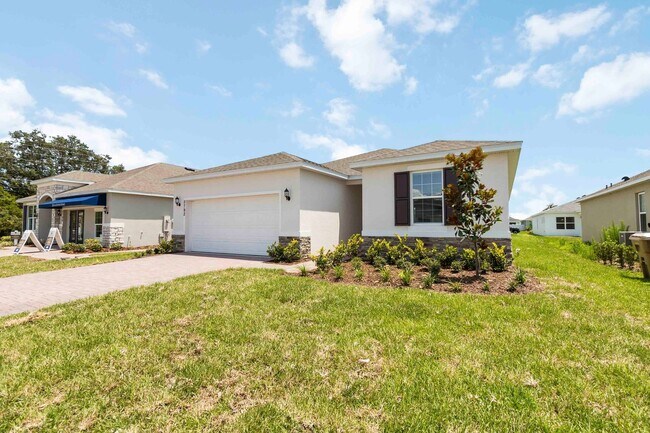 Building Photo - MOVE IN SPECIAL-Beautiful Newer Energy Efficient 4/2 Close to Lake Nona