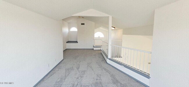 Building Photo - 7123 Oval Rock Dr
