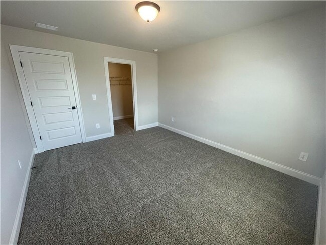 Building Photo - 5647 Cabernet Ln
