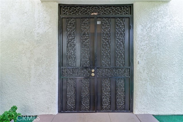Building Photo - 2394 Via Mariposa W
