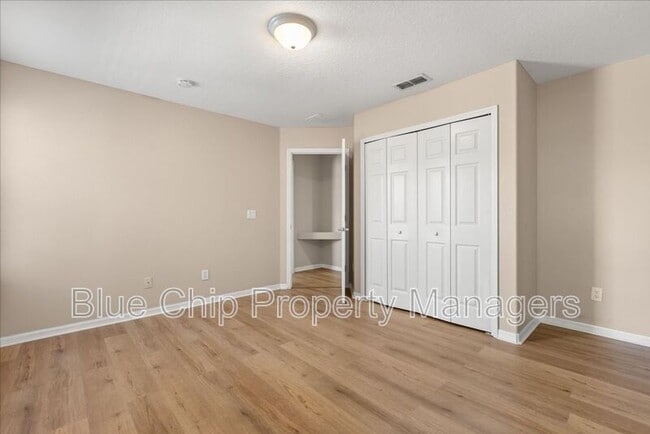 Building Photo - 11080 Taeda Dr