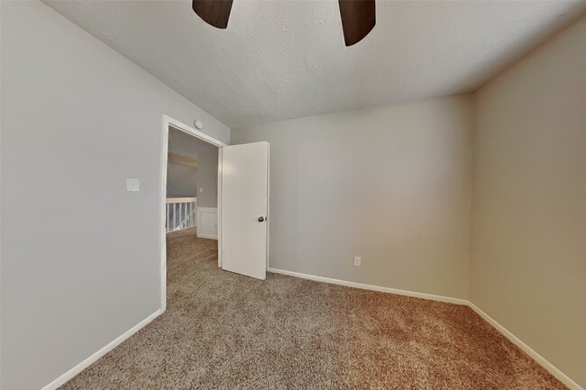 Building Photo - 22719 Garden Canyon Dr