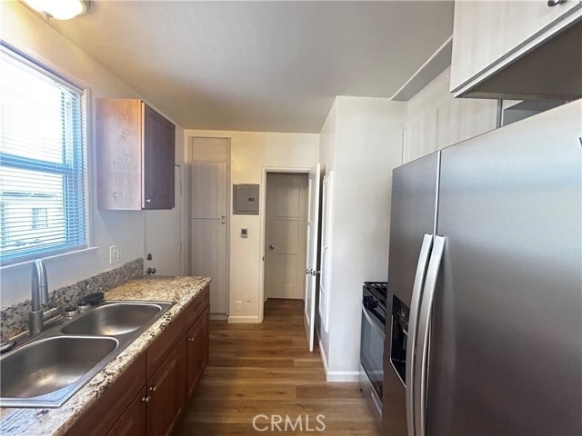 Building Photo - 1015 Thompson Ave