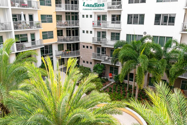 Building Photo - 151 7th St S