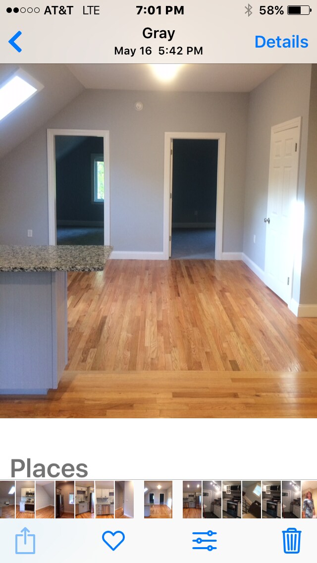 Building Photo - 10 Beehive Dr