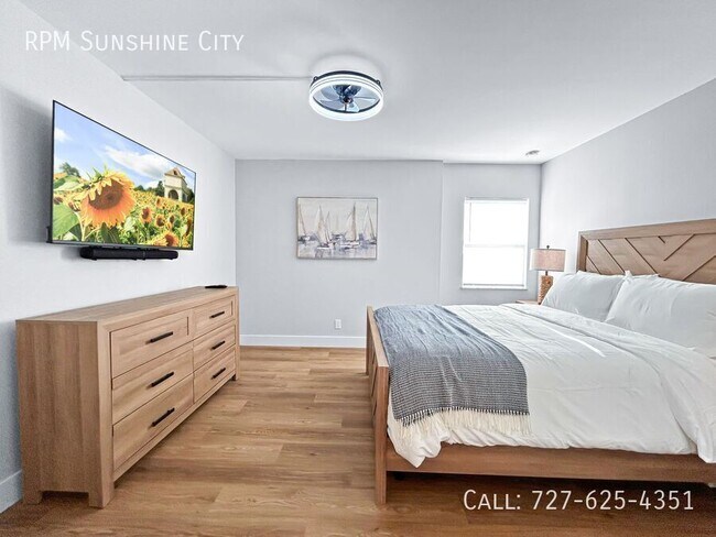 Building Photo - 400 64th Ave