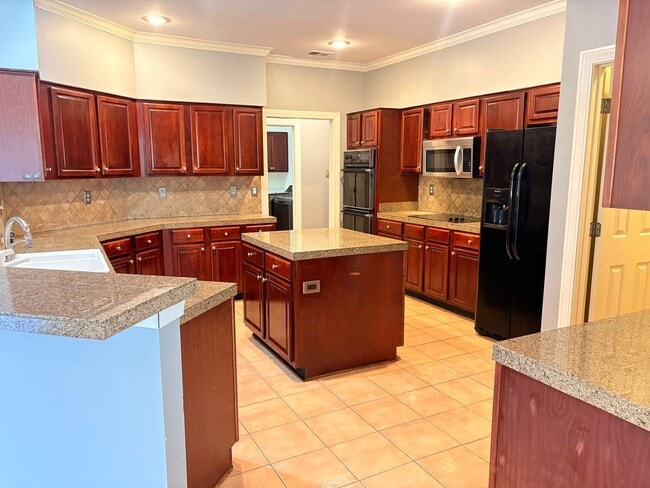 Building Photo - One Of Kind Home In Woodchase Subdivision! Over 3400 Sq Ft! Must have owner's approval on pets, f...