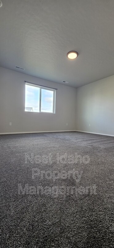 Building Photo - 2949 N Rocky Btm Wy