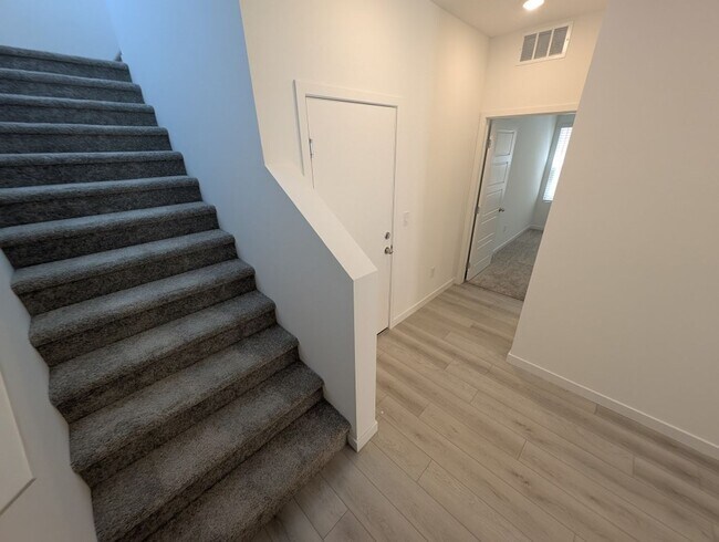 Building Photo - 3339 Rocky Waters Ave