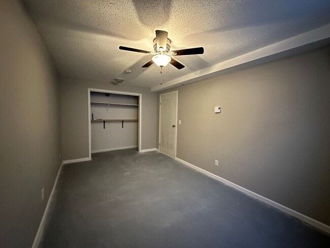 Building Photo - 2 Months Free on an 13-Month Lease with a $300 Gift Card- 4 Bedroom Home with Fully Fenced-In Lar...