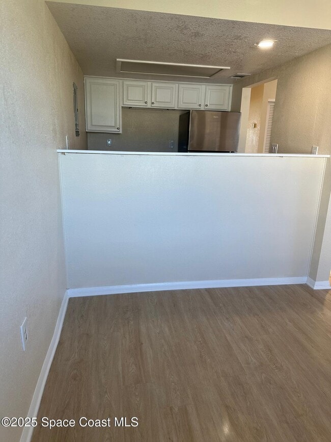 Building Photo - 236 Bristol Ct