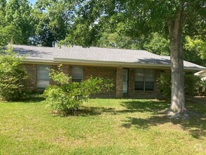 Building Photo - Orange Grove 3 Bedroom