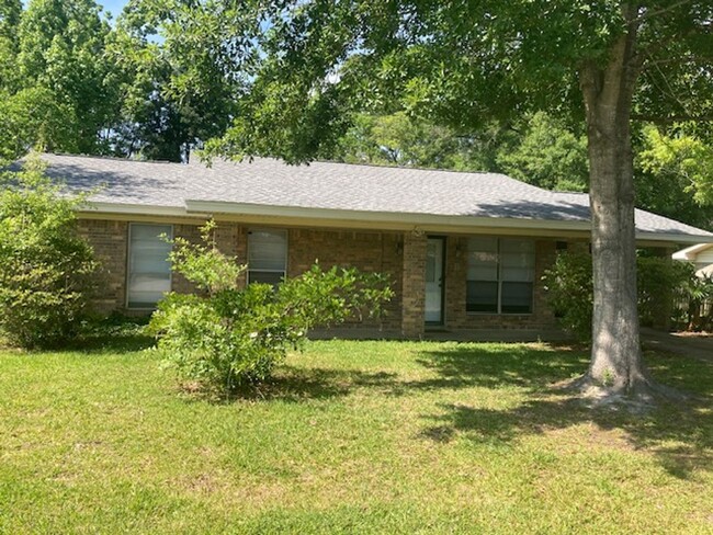 Primary Photo - Orange Grove 3 Bedroom