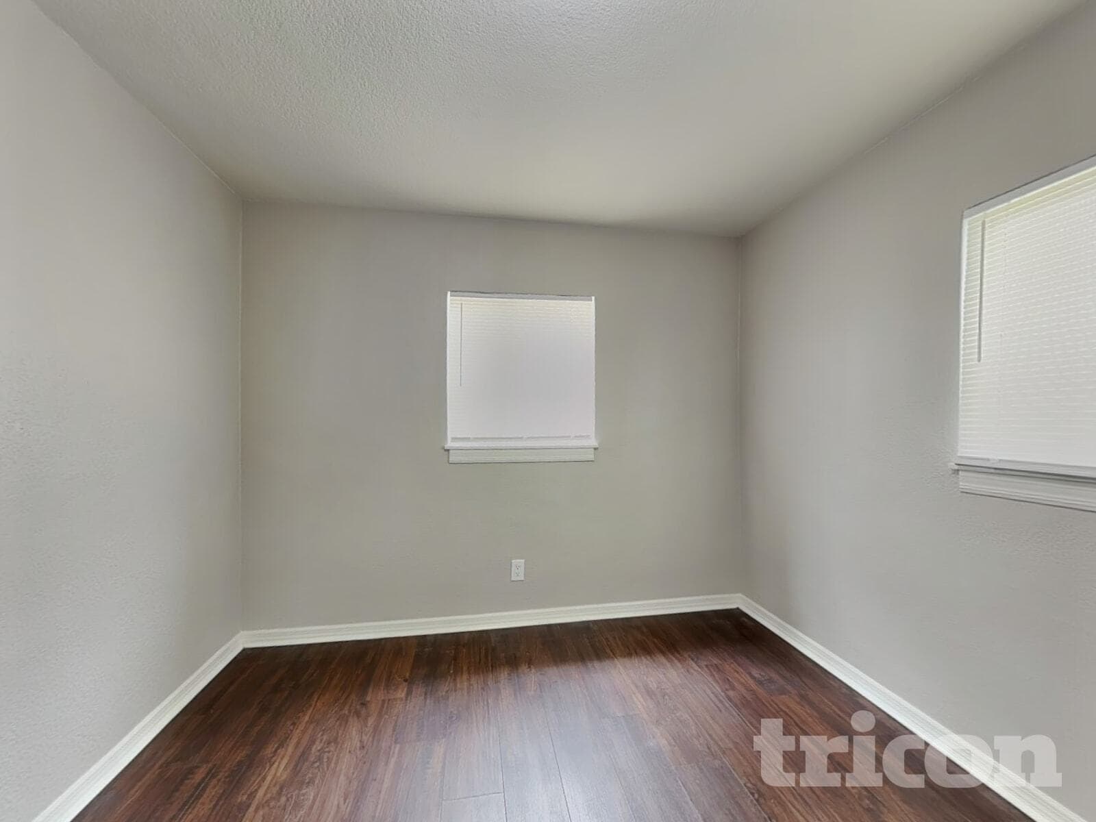 Building Photo - 320 Rigel Rd