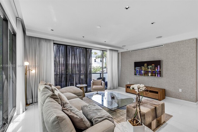 Building Photo - 350 Meridian Ave