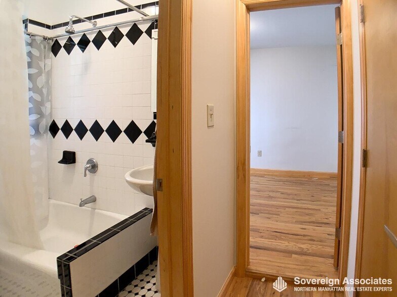 Building Photo - 75 Cabrini Blvd