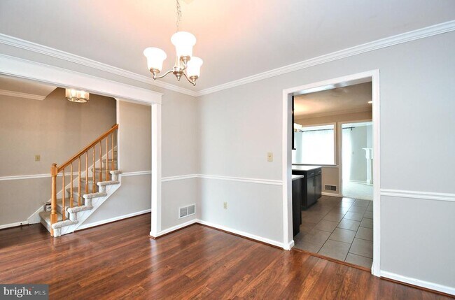 Building Photo - 4258 Red Oak Ct