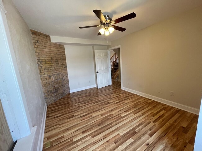 Building Photo - 350 Melwood Ave