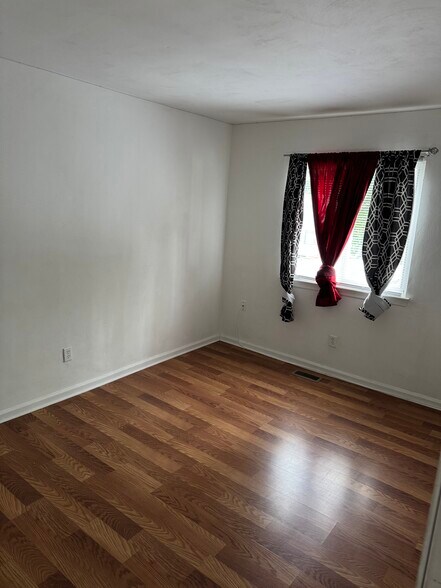 Bedroom 2 - 3251 Manor Glenn Ct
