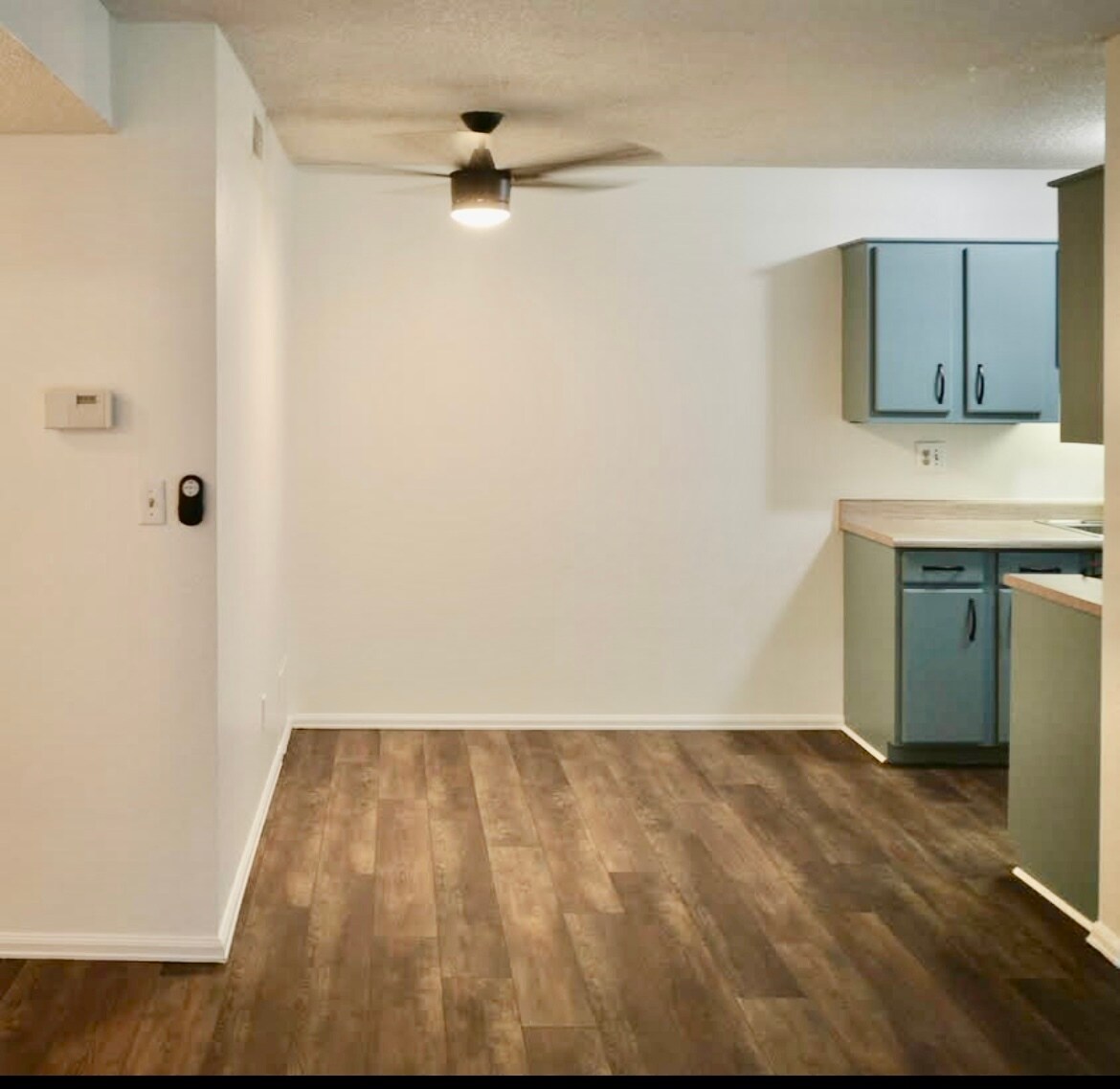 Building Photo - 3250 Oneal Cir