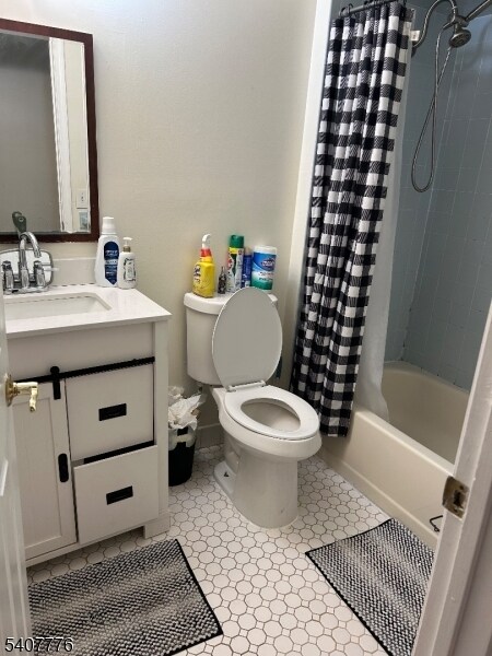 Building Photo - 10 Leahy Ct