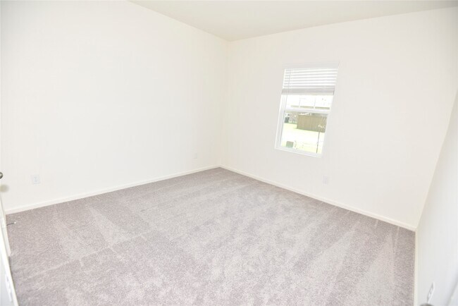 Building Photo - 21659 Cottage Ln