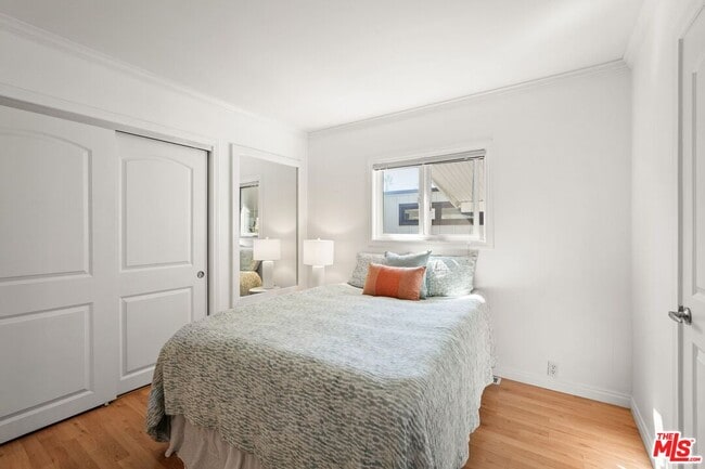 Building Photo - 29500 Heathercliff Rd