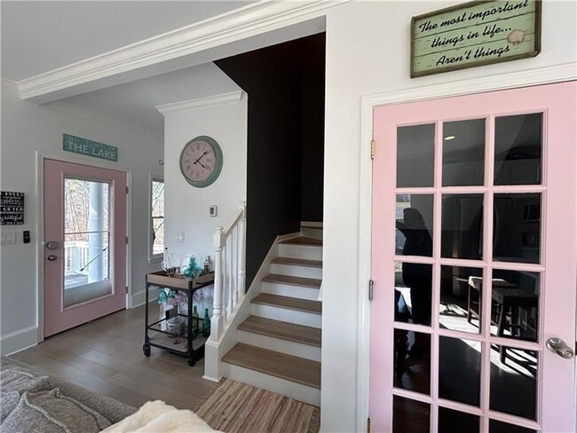 Building Photo - 4060 Merritt Dr